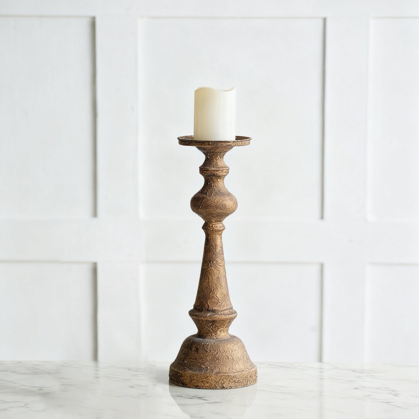 Alastair Triumph Candle Holder