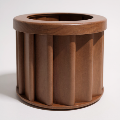 Round Strata Aluminum Planter, Brown