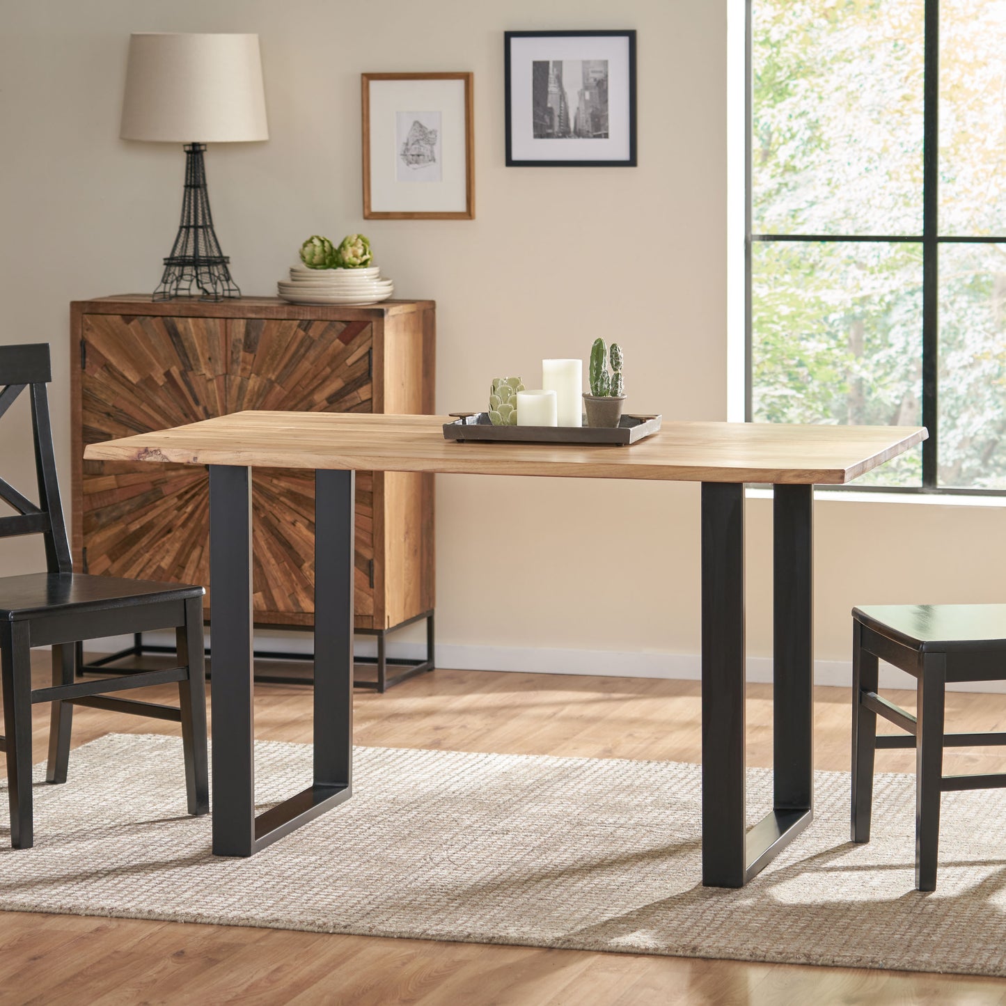 Lynn Dining Table