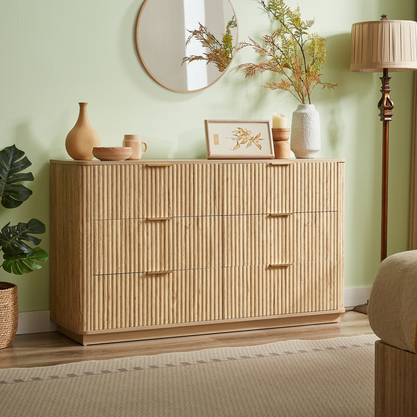 Avery Fluted 6-Drawer Dresser, Natural Oak Finish
